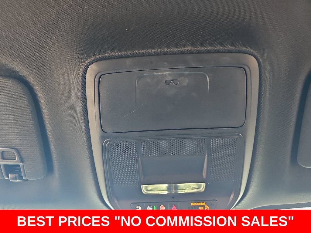 Used 2024 Chevrolet Traverse Z71 w/ Enhanced Driving Package AWD/4WD image 33