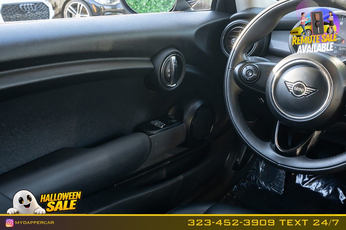 Used 2020 MINI Cooper 2-Door Hardtop FWD image 16