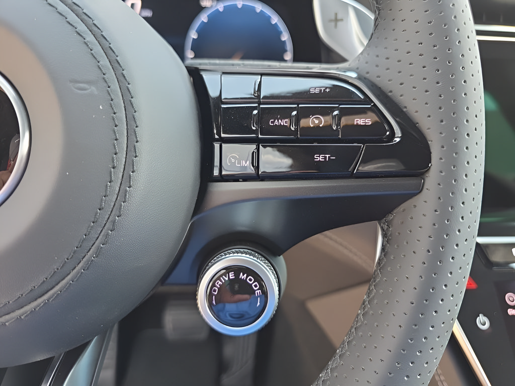 New 2025 Maserati Grecale GT AWD/4WD image 22