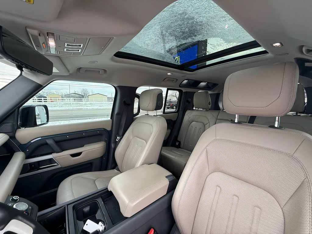 Used 2020 Land Rover Defender 110 HSE image 13