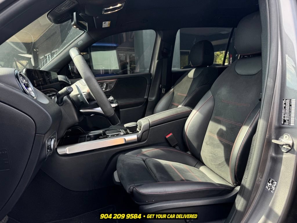 Used 2022 Mercedes-Benz GLB 35 AMG 4MATIC image 19