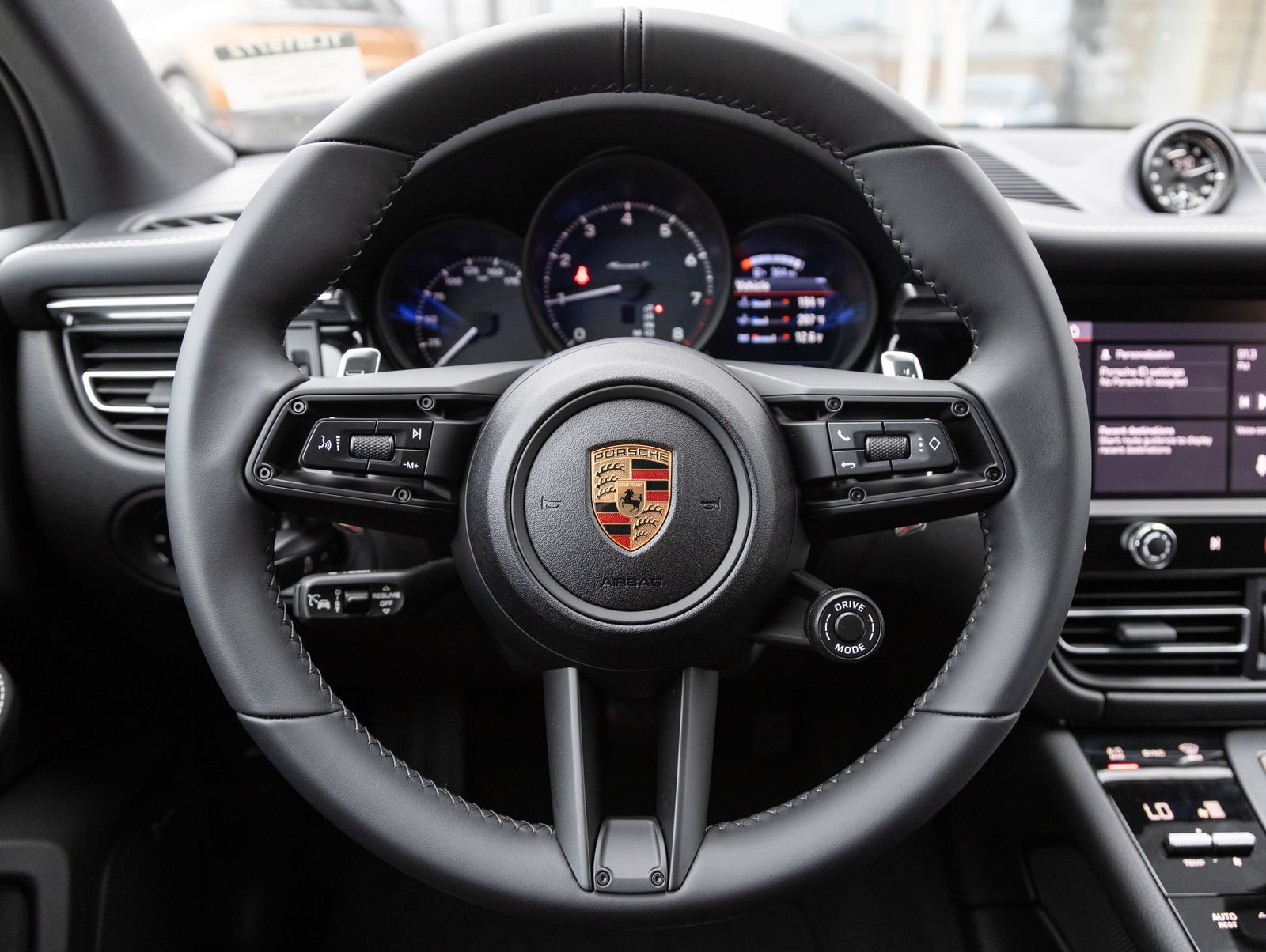 New 2026 Porsche Macan Turbo AWD/4WD image 13