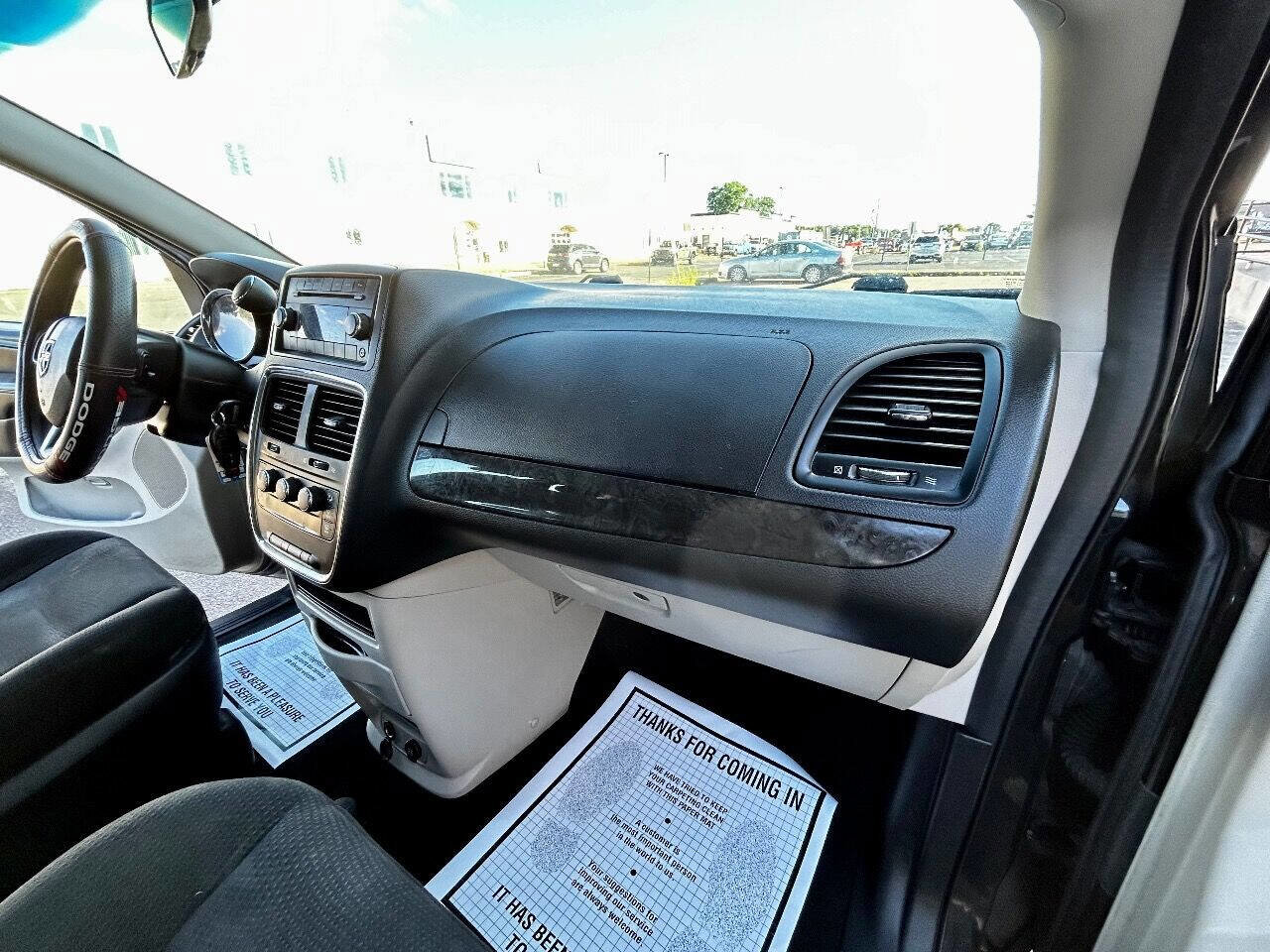 Used 2016 Dodge Grand Caravan image 22