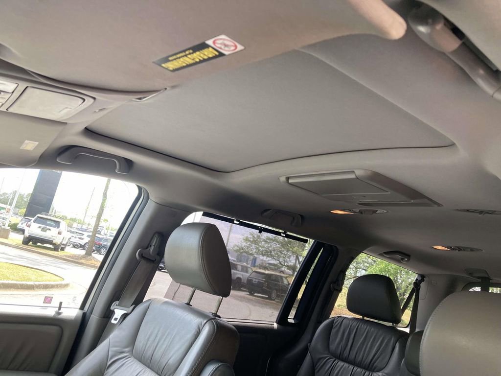 Used 2010 Honda Odyssey EX-L image 15