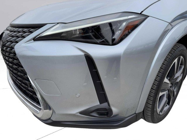 Used 2023 Lexus UX 250h FWD w/ Premium Package image 12