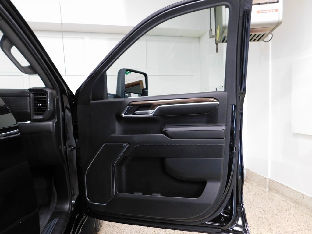 Used 2024 Chevrolet Silverado 1500 RST image 91