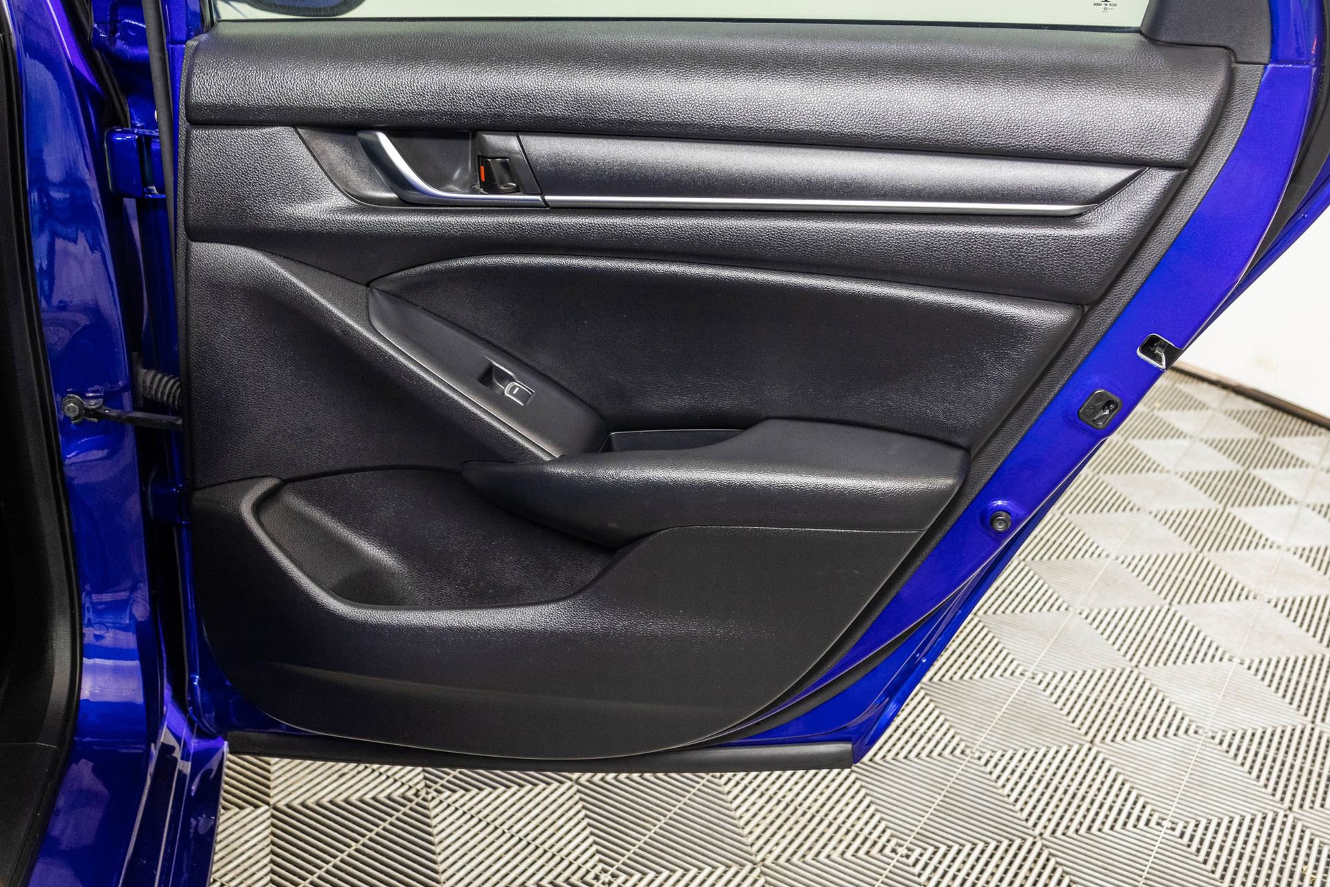 Used 2022 Honda Accord Sport image 41