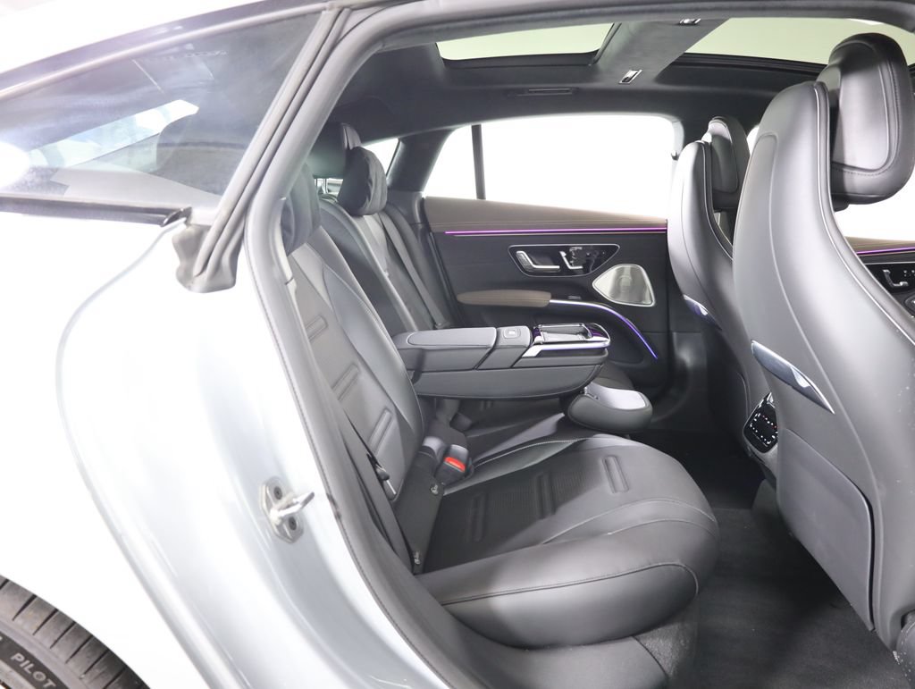 Used 2025 Mercedes-Benz EQS AMG 4MATIC image 56