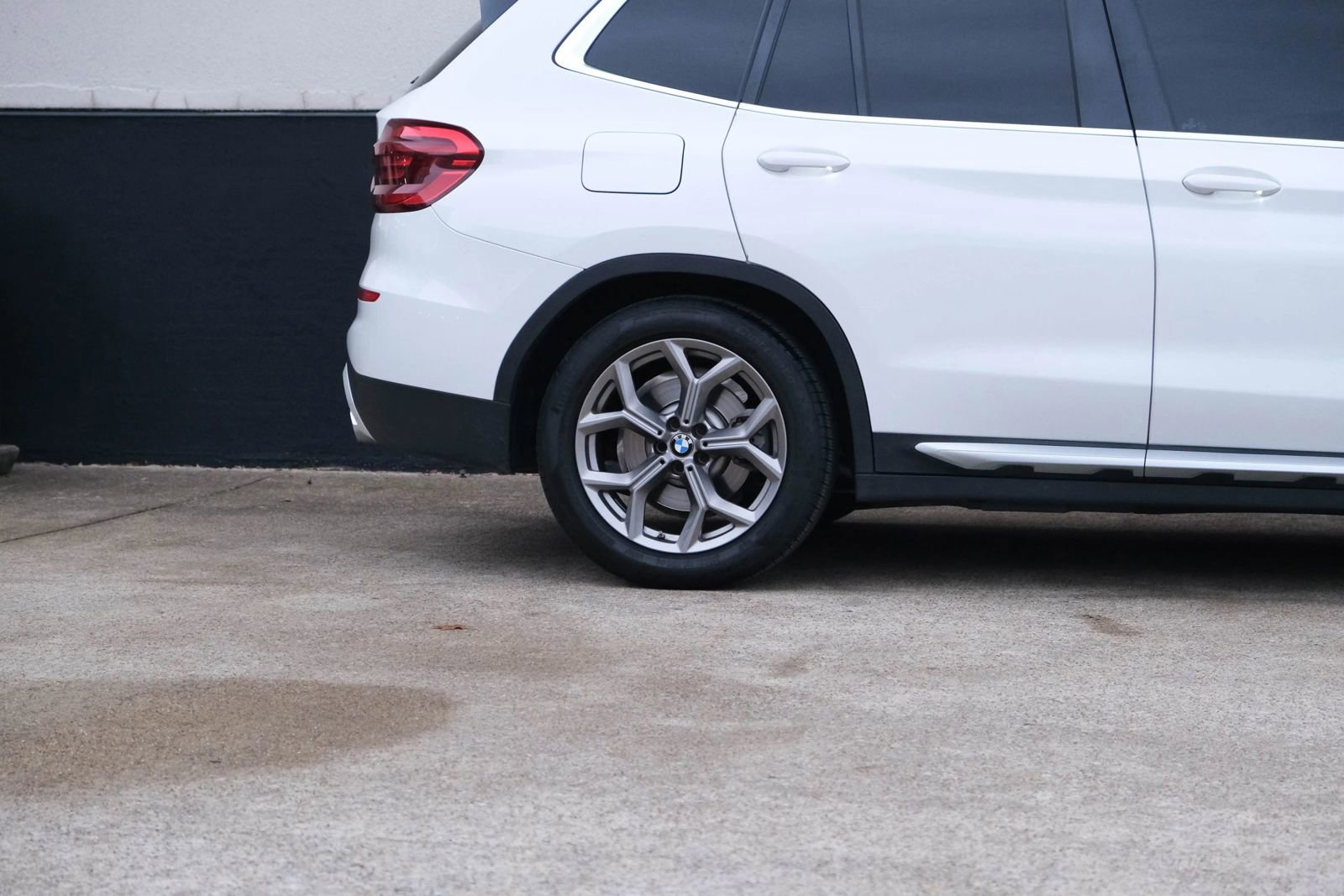 Used 2021 BMW X3 xDrive30e w/ Convenience Package (ZC2) image 12