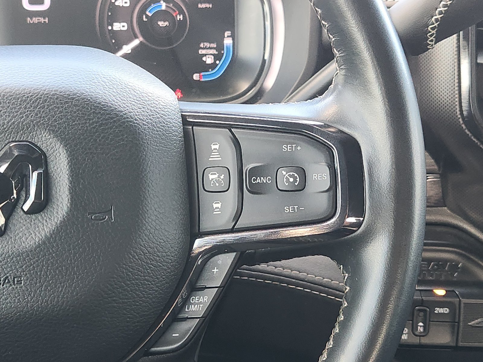 Used 2024 RAM 2500 Limited AWD/4WD image 33