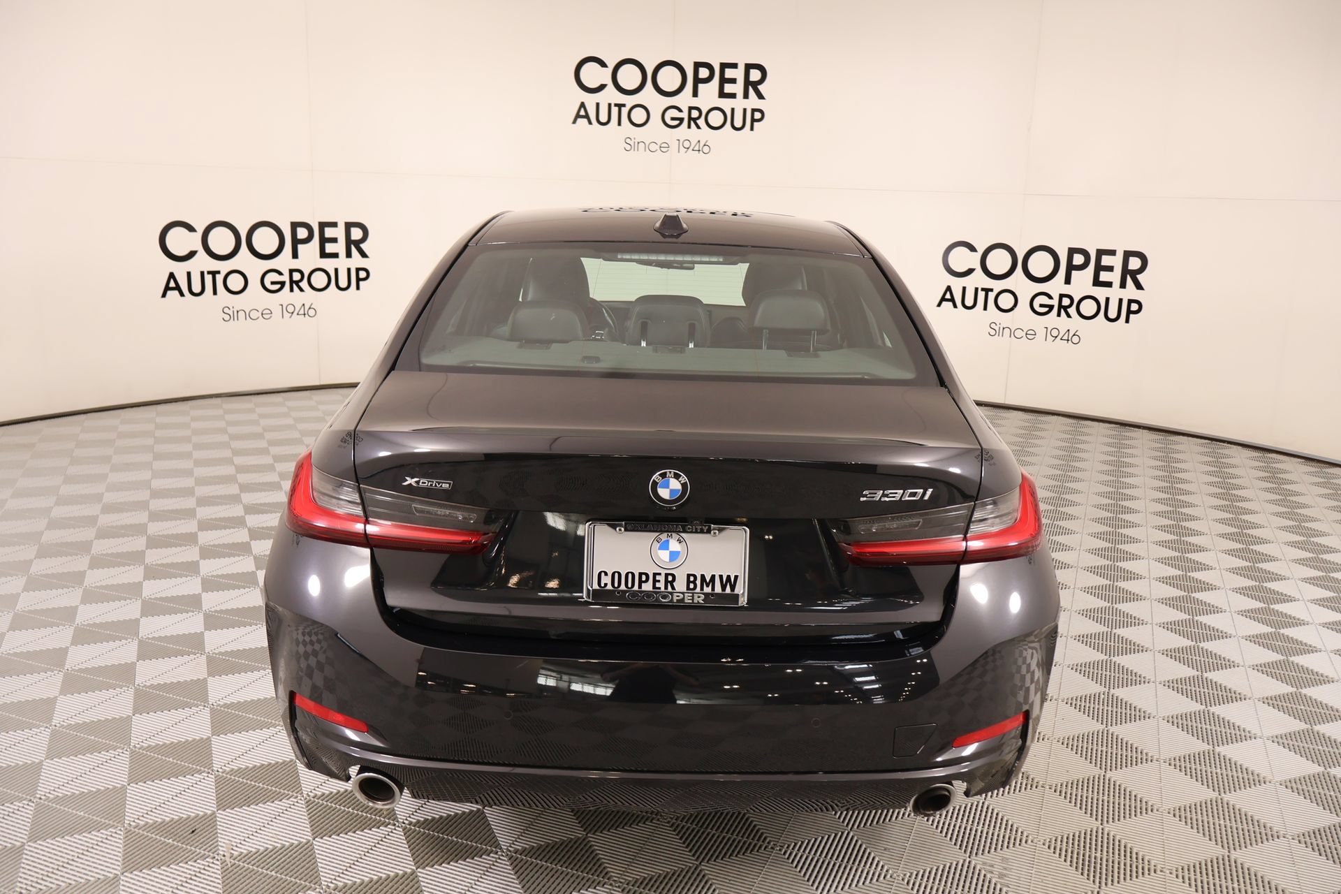 Used 2023 BMW 330i xDrive Sedan AWD/4WD image 23