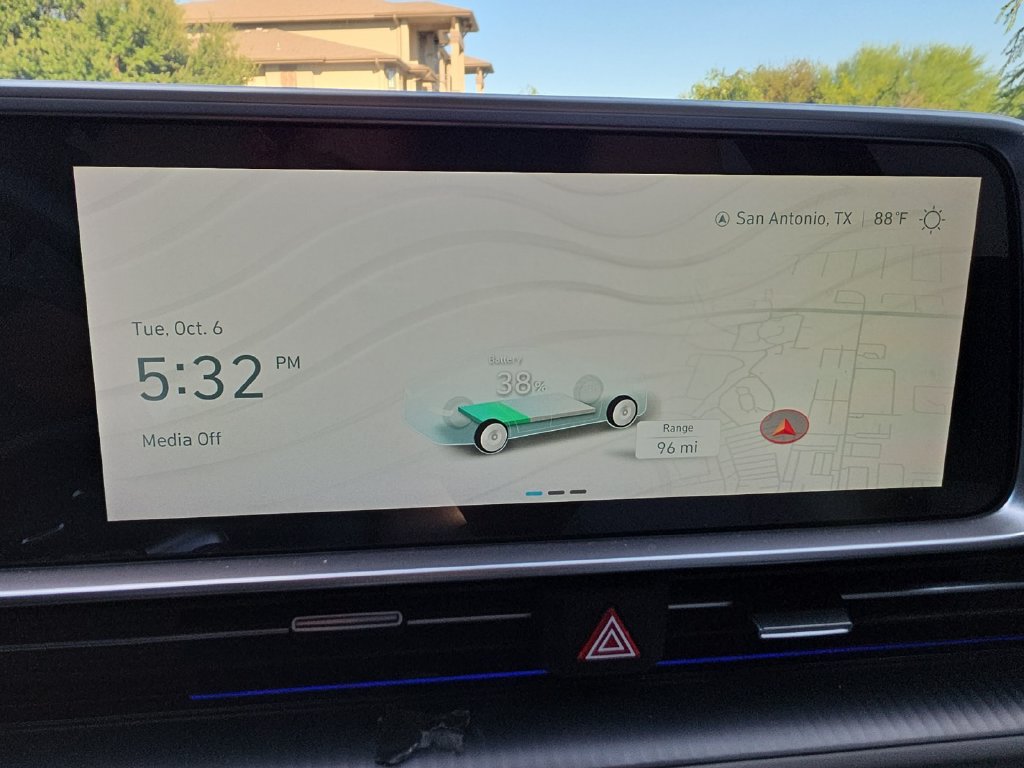 Used 2023 Hyundai Ioniq 6 SEL RWD image 17