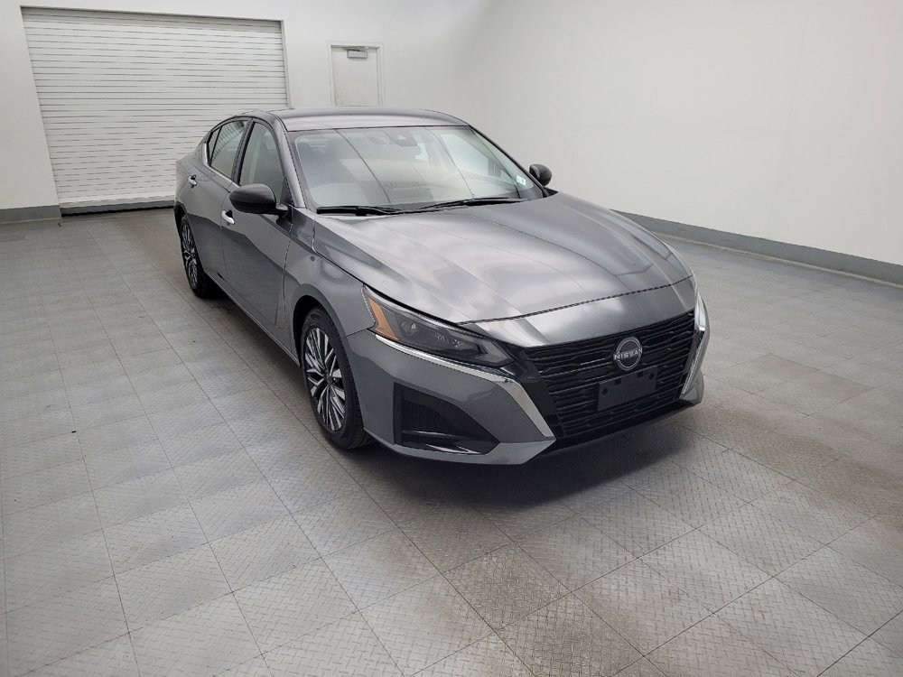 Used 2024 Nissan Altima 2.5 SV image 13