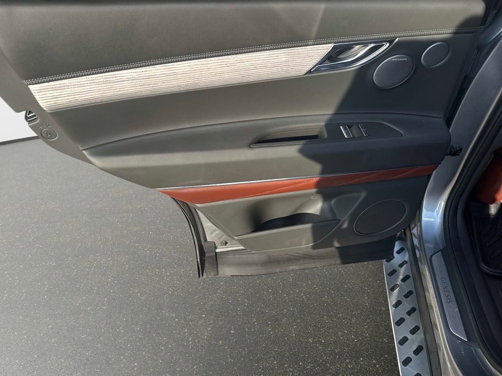 Used 2025 Genesis GV80 3.5T Prestige image 11