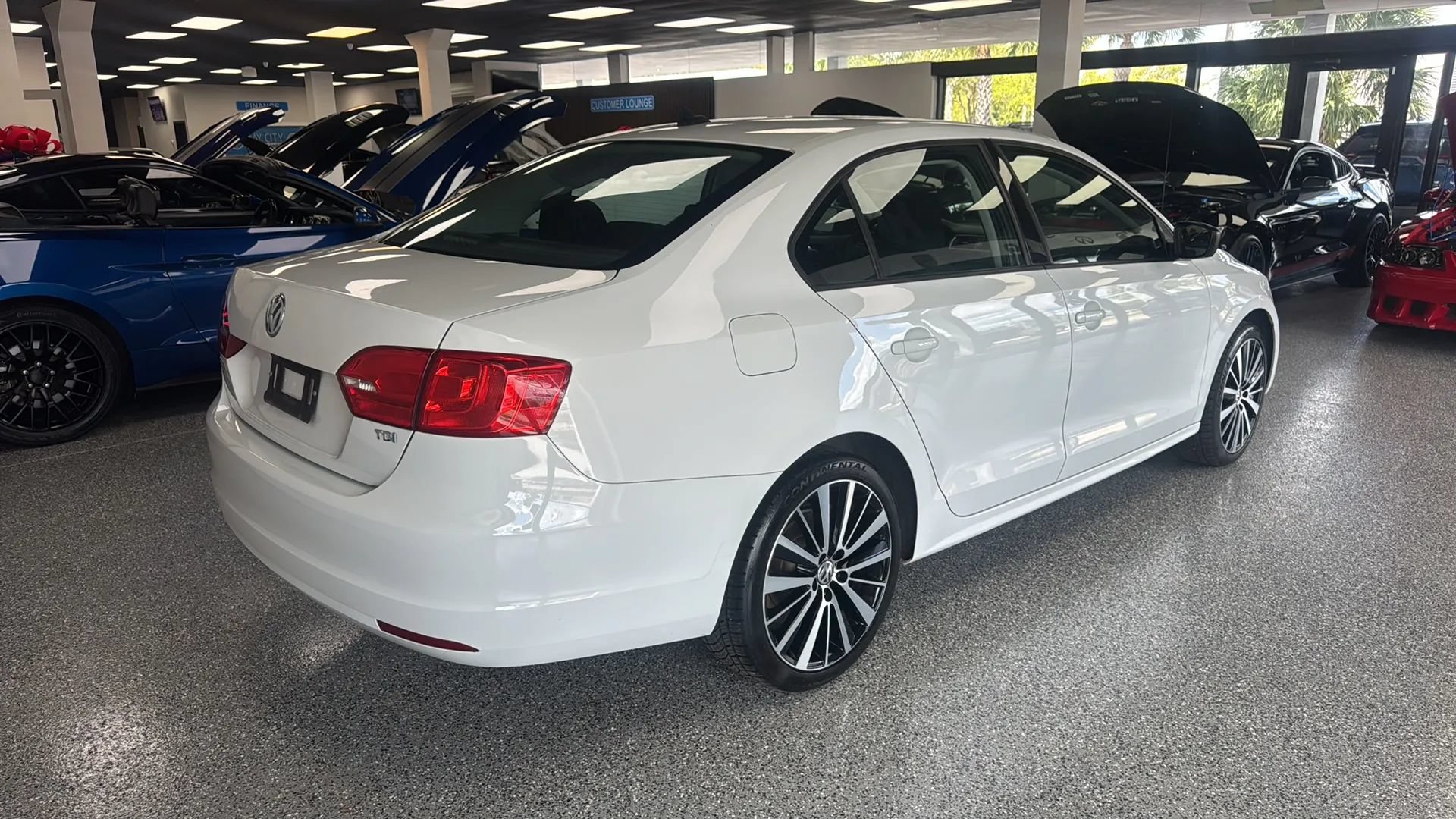 Used 2014 Volkswagen Jetta TDI Value Edition FWD image 5