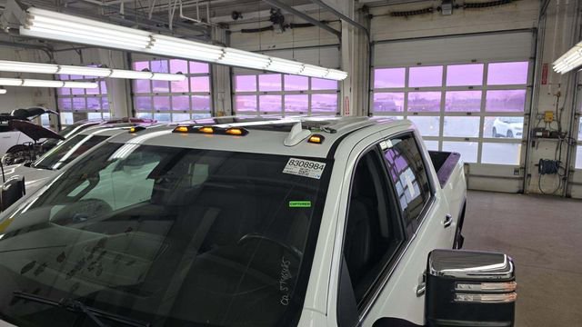 Used 2023 Chevrolet Silverado 2500 LTZ w/ LTZ Convenience Package image 20