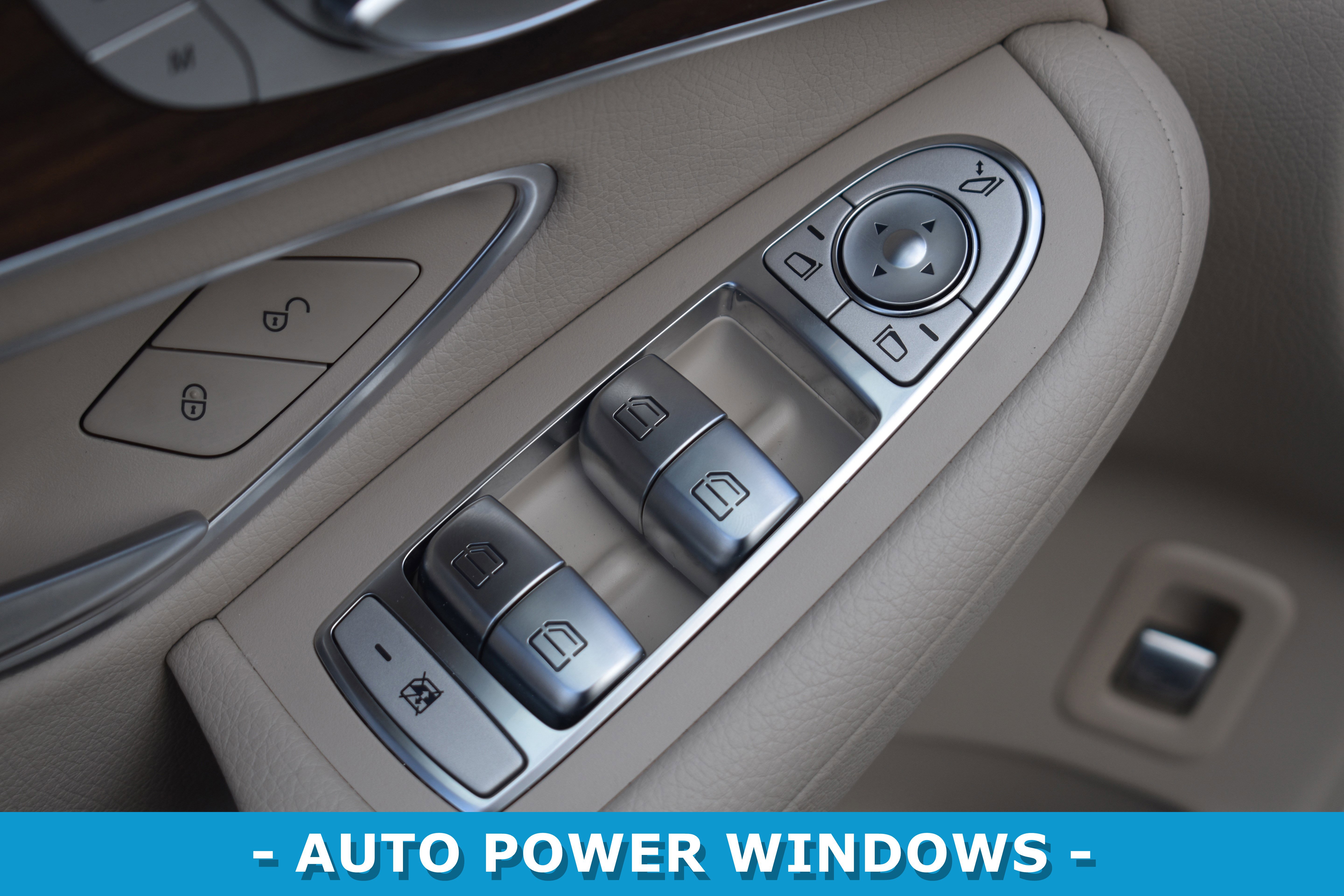 Used 2021 Mercedes-Benz GLC 300 GLC 300 image 7