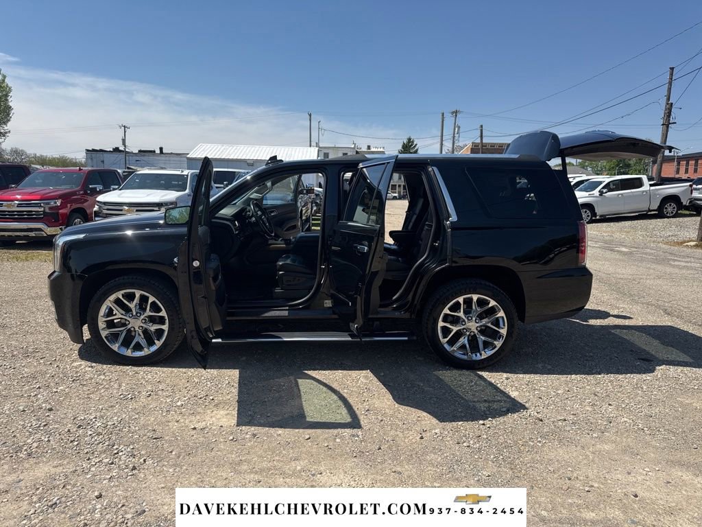 Used 2018 GMC Yukon Denali w/ Denali Ultimate Package AWD/4WD image 38