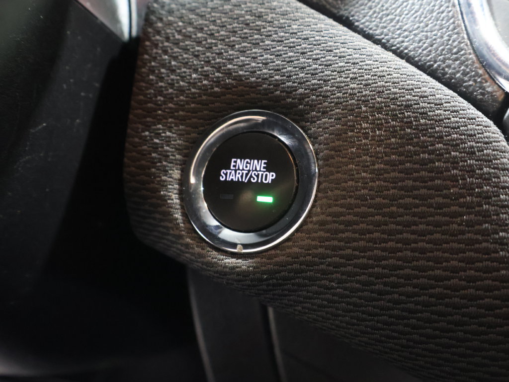 Used 2017 Chevrolet Cruze LT w/ Sun And Sound Package FWD image 29