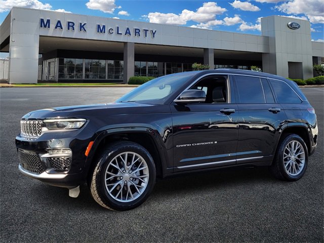 Used 2023 Jeep Grand Cherokee Summit w/ Adv Protech Group IV image 7