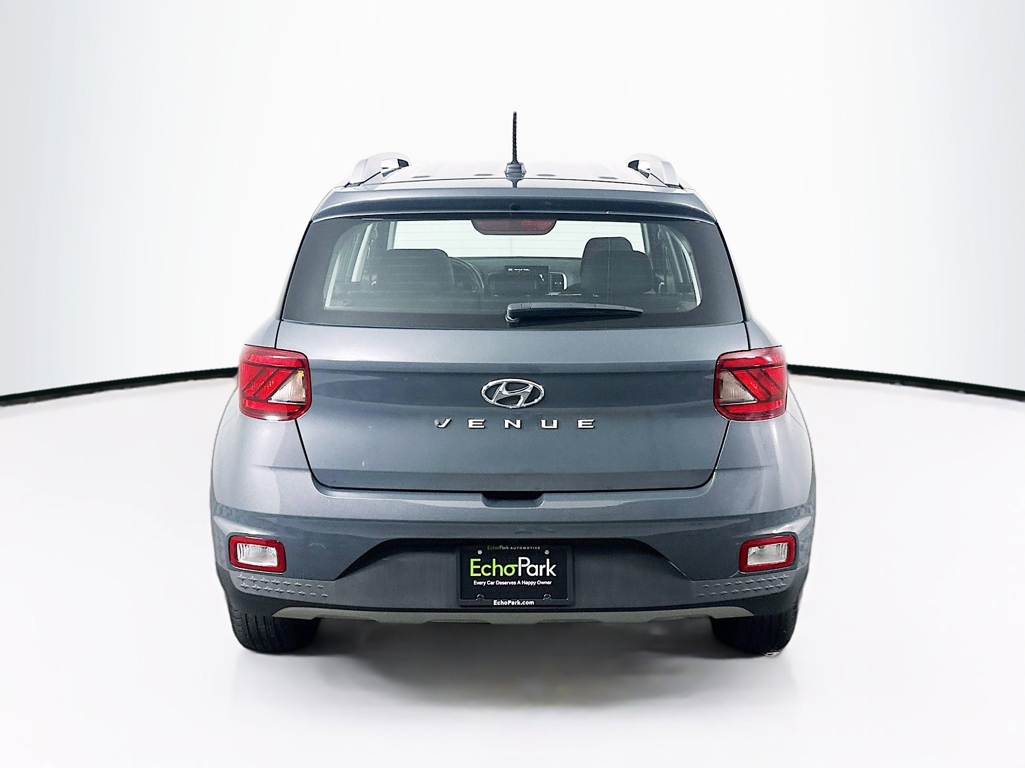Used 2024 Hyundai Venue SEL image 7