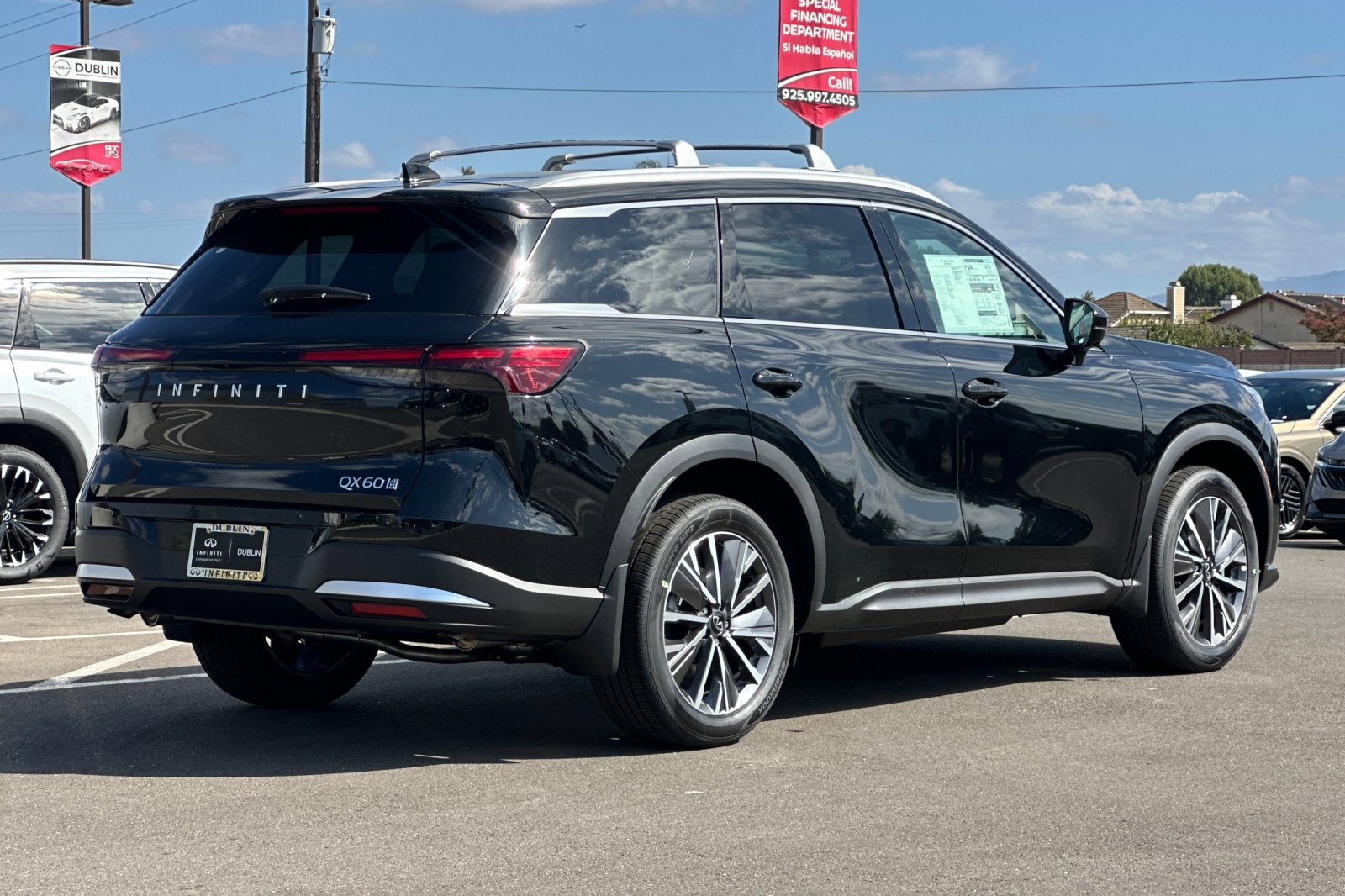 New 2027 INFINITI QX60 Luxe w/ Cargo Package AWD/4WD image 3