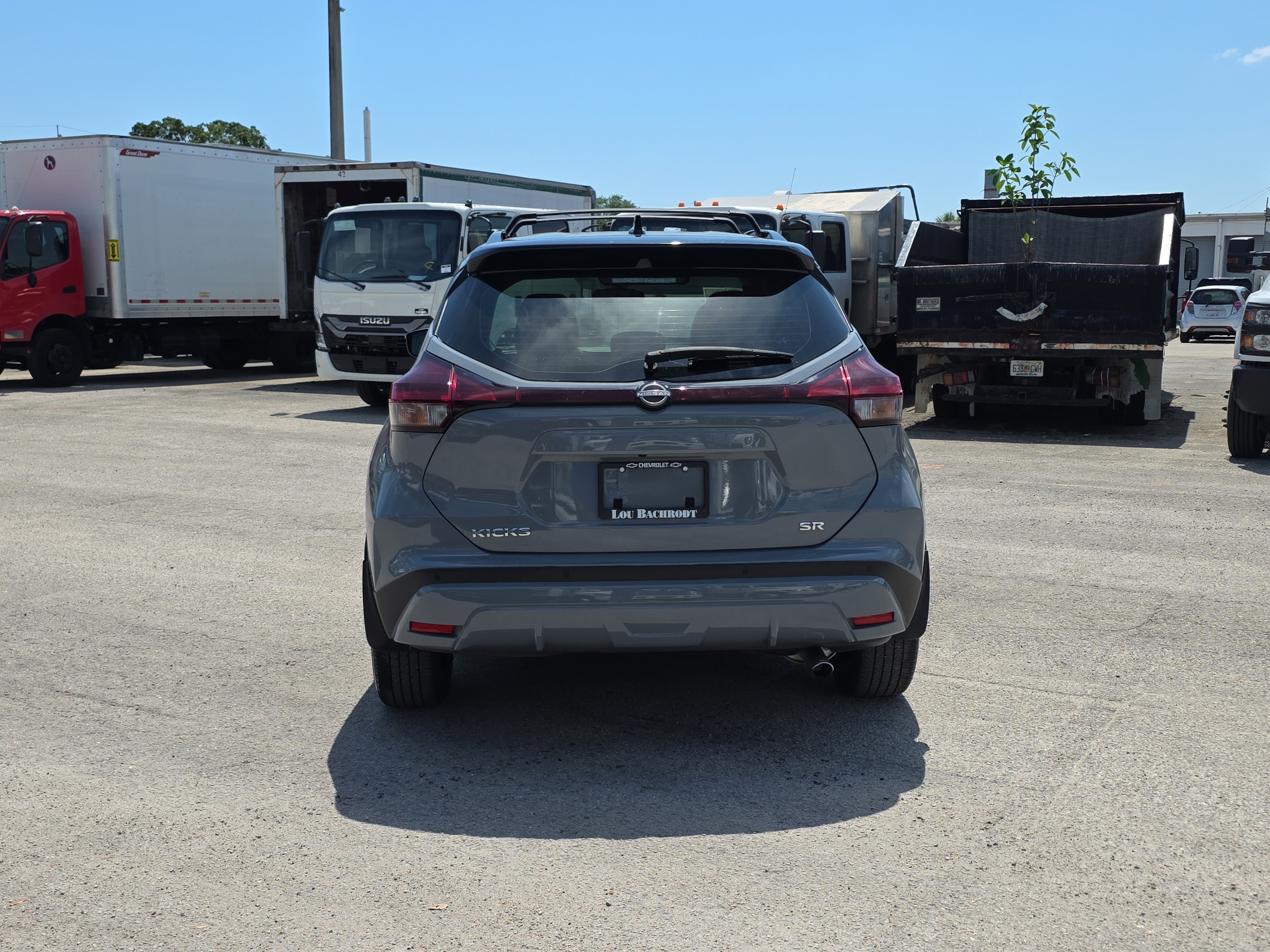Used 2022 Nissan Kicks SR w/ Premium Package image 6