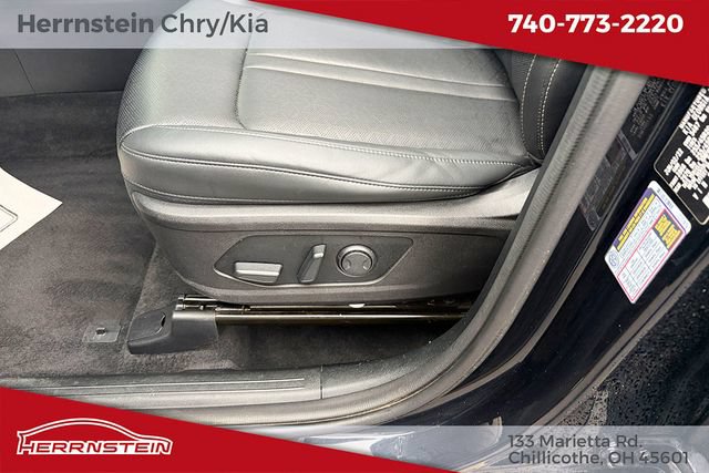 Used 2022 Kia Sorento SX AWD/4WD image 16