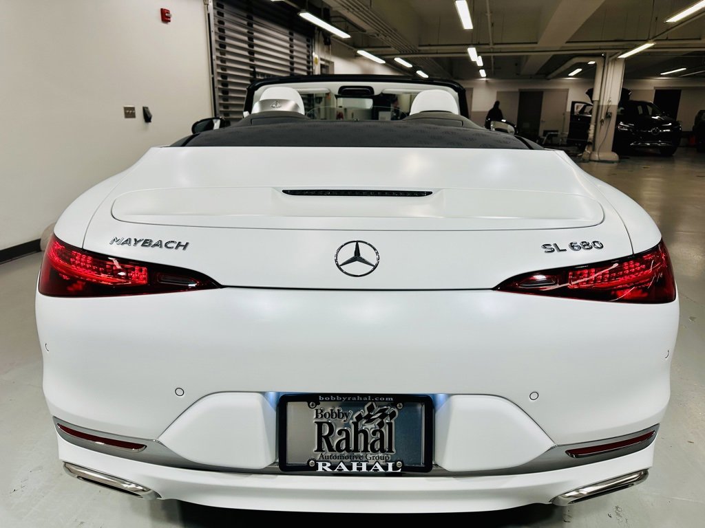 New 2026 Mercedes-Benz Maybach SL 680 image 17