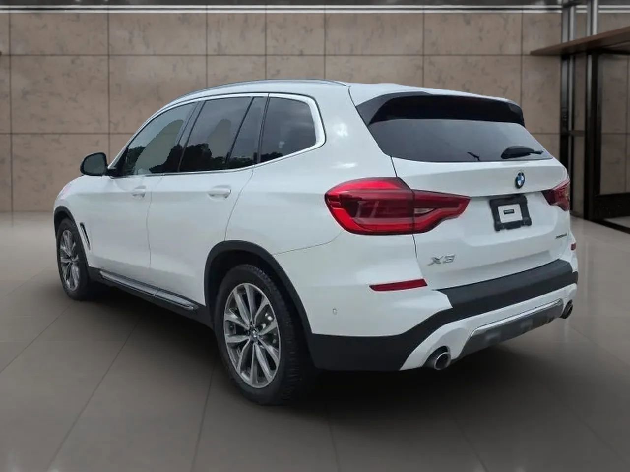 Used 2019 BMW X3 xDrive30i w/ Executive Package image 5