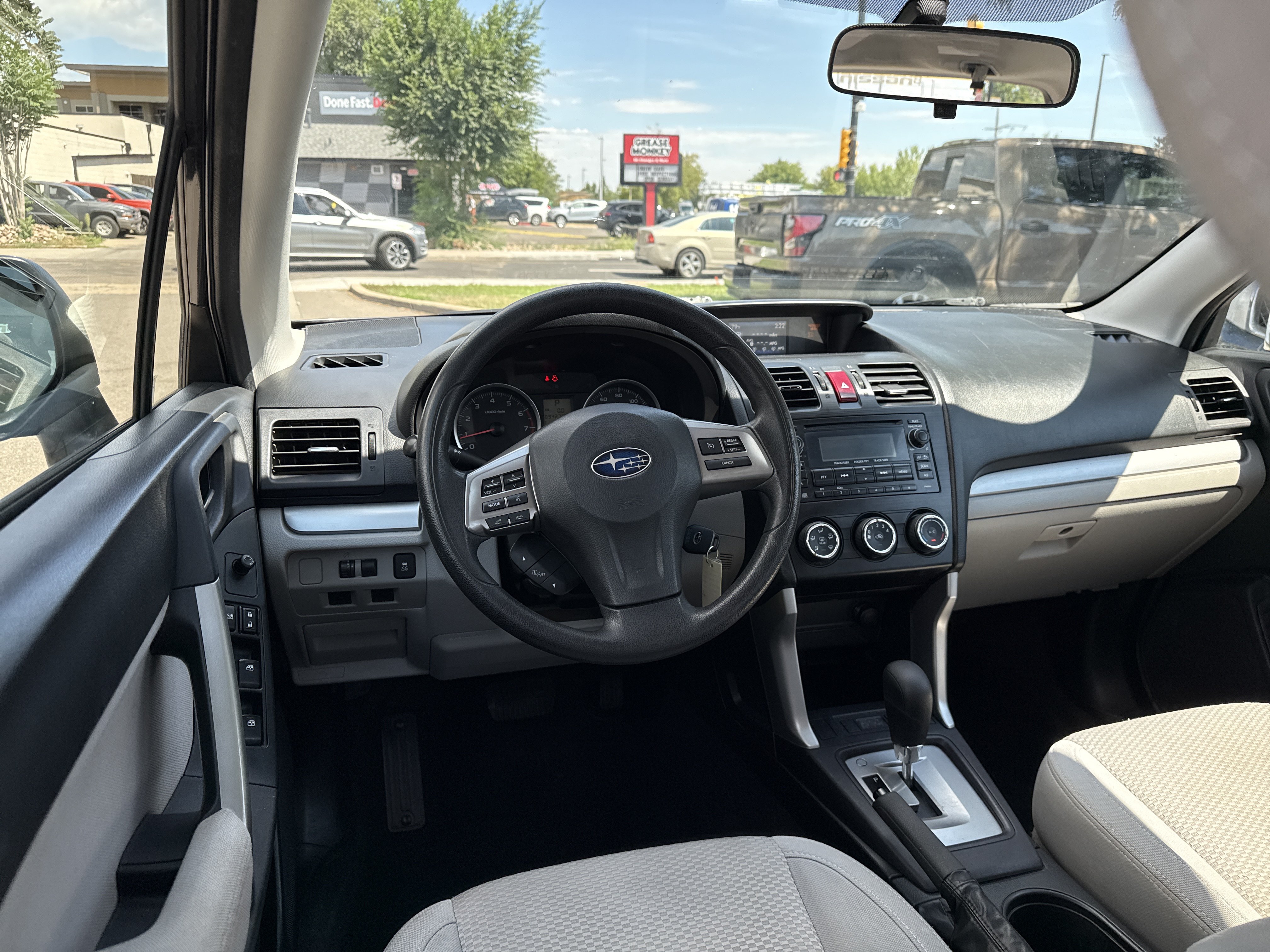 Used 2015 Subaru Forester 2.5i w/ Alloy Wheel Package AWD/4WD image 12