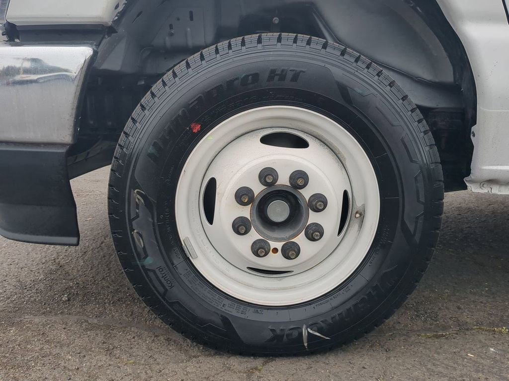 New 2024 Ford E-350 and Econoline 350 Super Duty w/ Power Windows & Locks Group RWD image 27