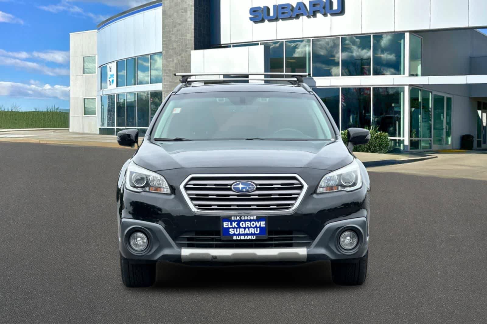 Used 2017 Subaru Outback 3.6R Touring w/ Popular Package #5A AWD/4WD image 10