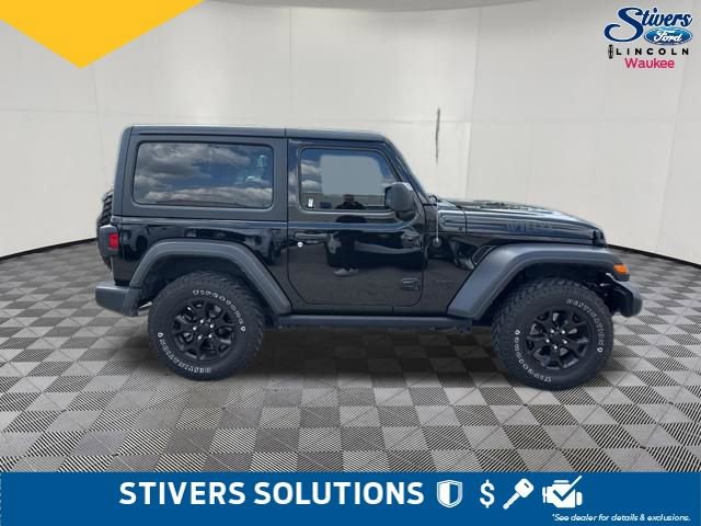 Used 2022 Jeep Wrangler Sport AWD/4WD image 3