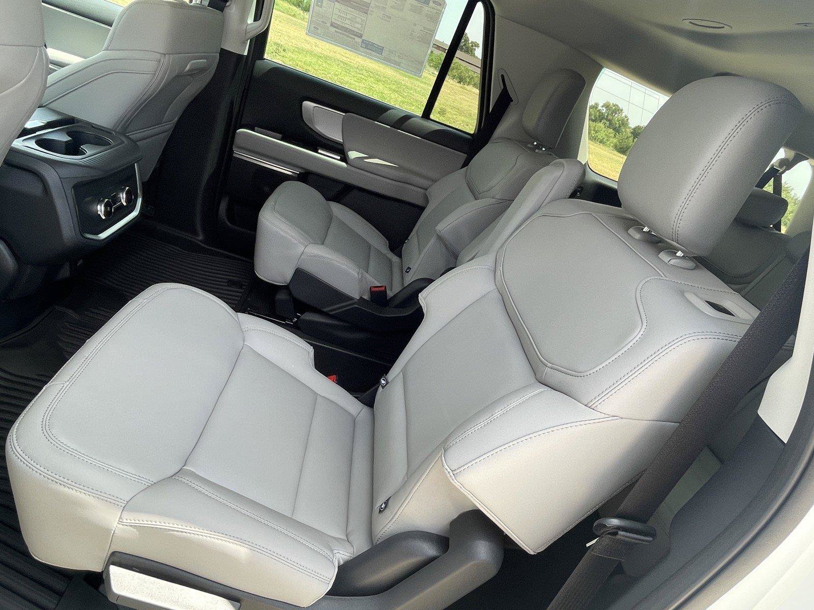 New 2027 Ford Expedition Max Active AWD/4WD image 22