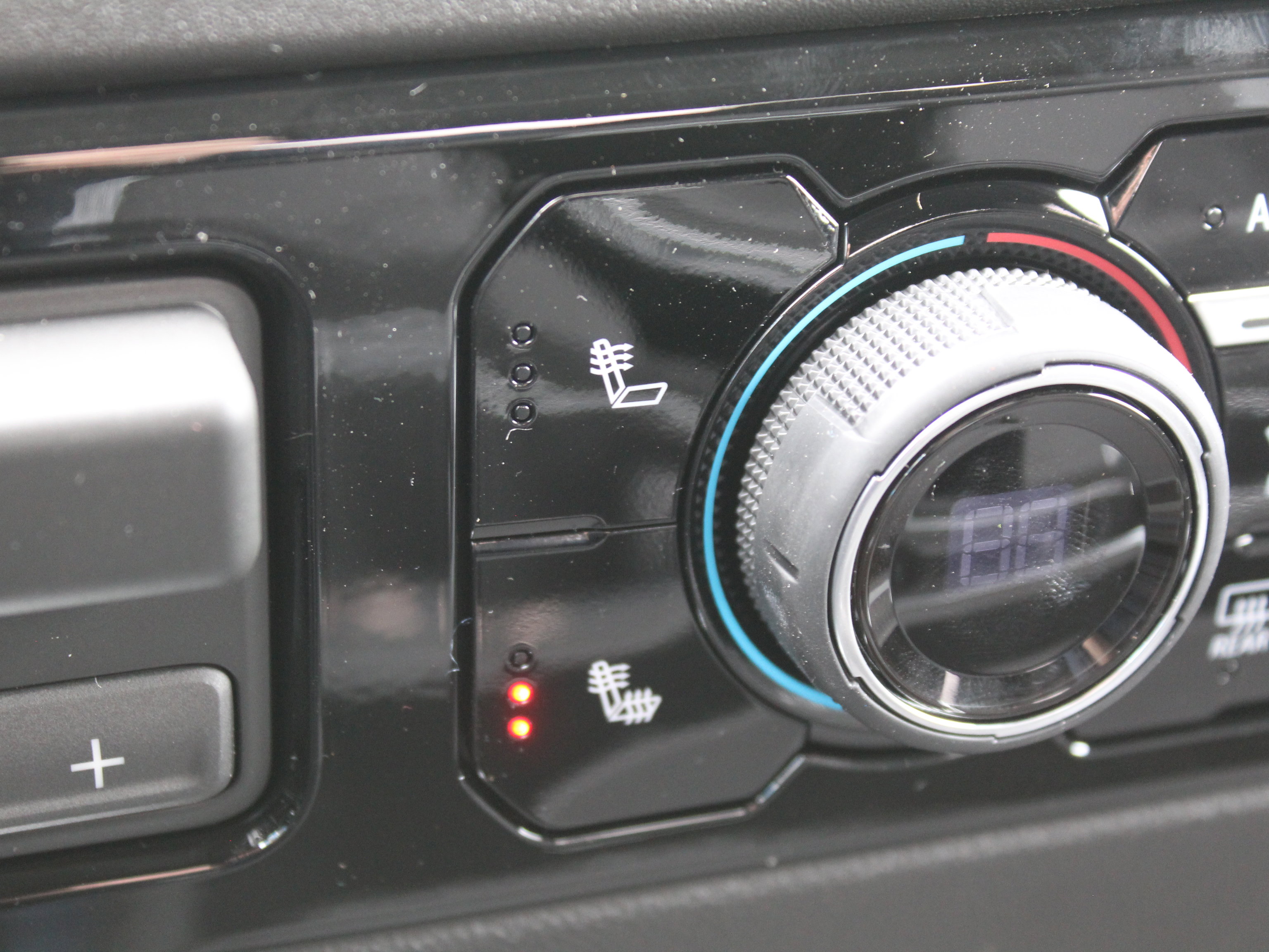 New 2026 Chevrolet Silverado 2500 LT w/ Convenience Package image 14