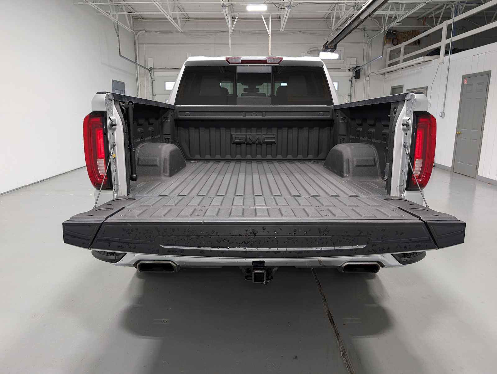 Certified 2020 GMC Sierra 1500 SLT w/ SLT Premium Plus Package AWD/4WD image 44