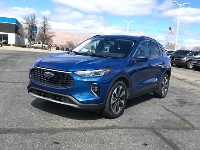 Used 2023 Ford Escape Platinum