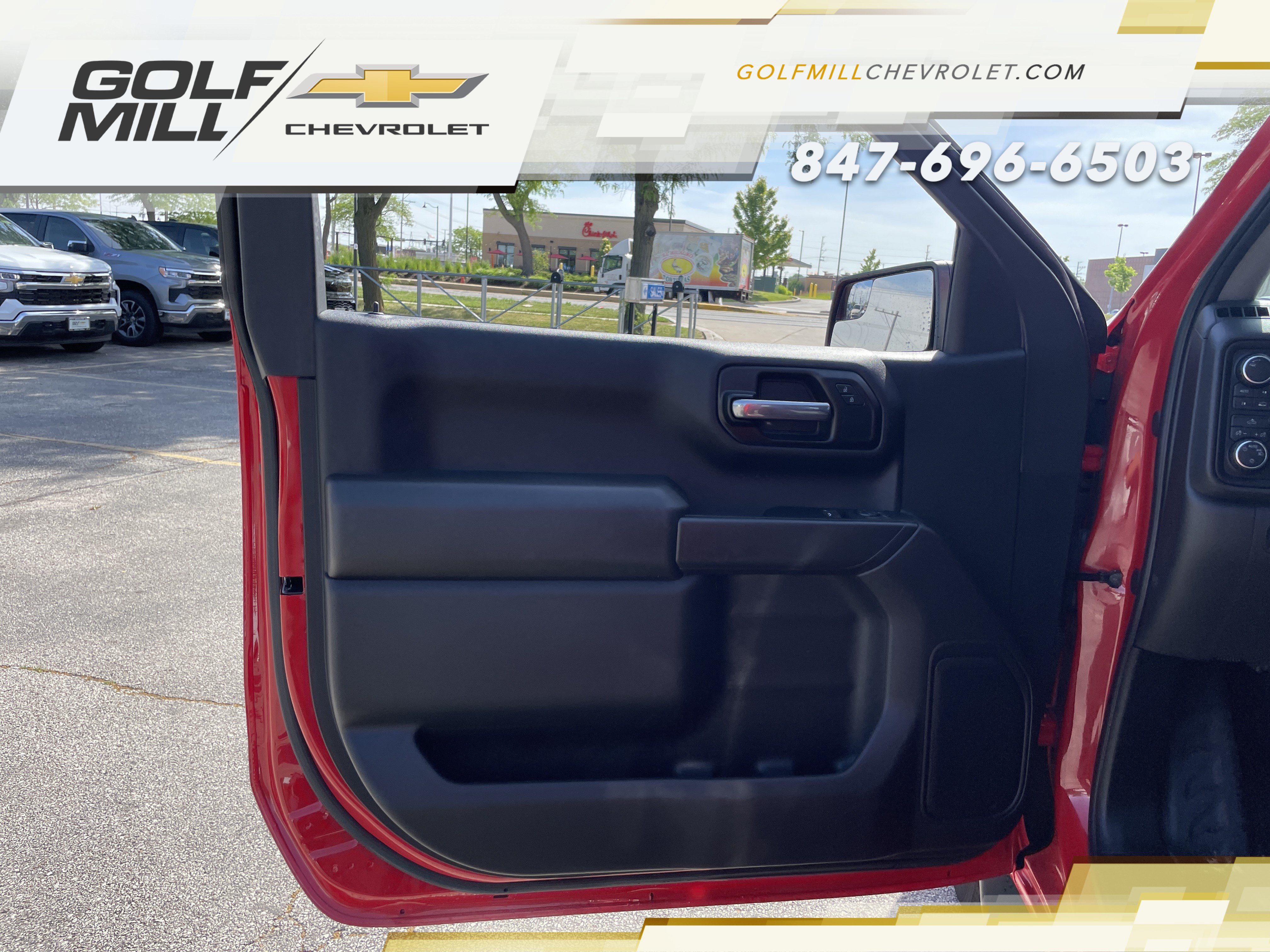 Certified 2025 Chevrolet Silverado 1500 W/T w/ Trailering Package AWD/4WD image 13
