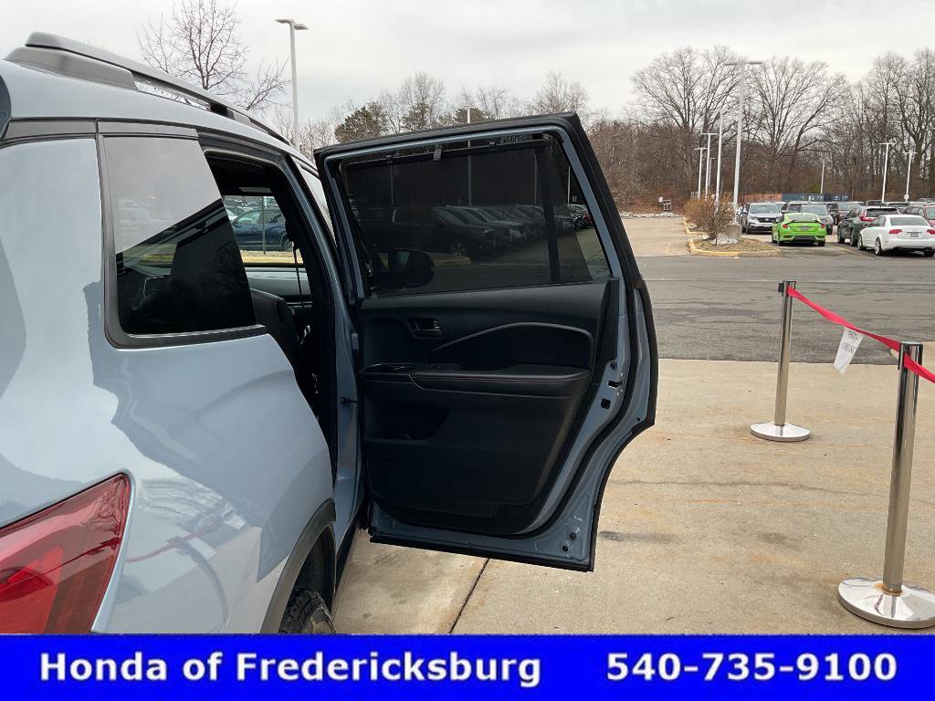 Certified 2023 Honda Passport TrailSport image 19