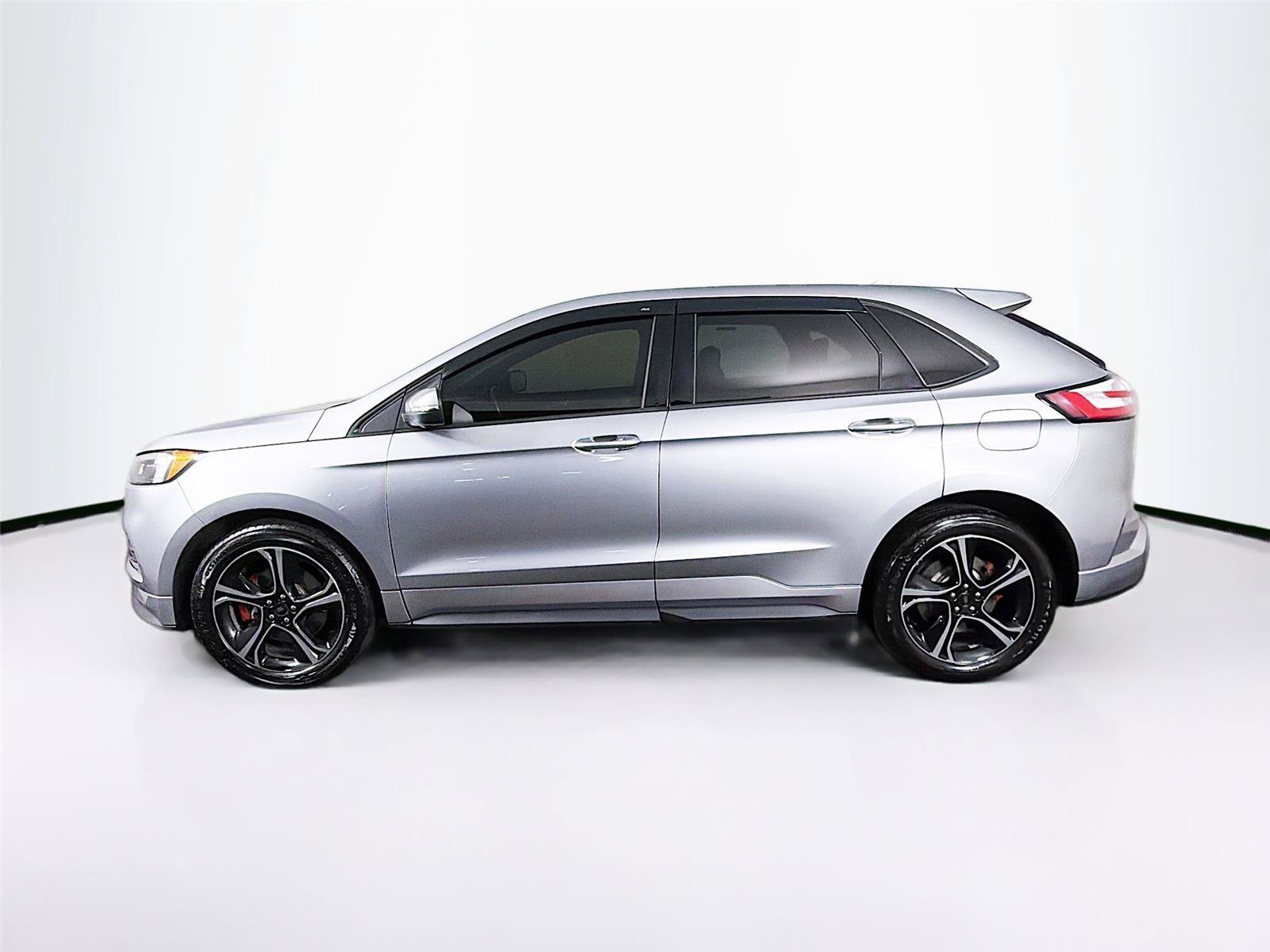Used 2020 Ford Edge ST w/ Cold Weather Package AWD/4WD image 8