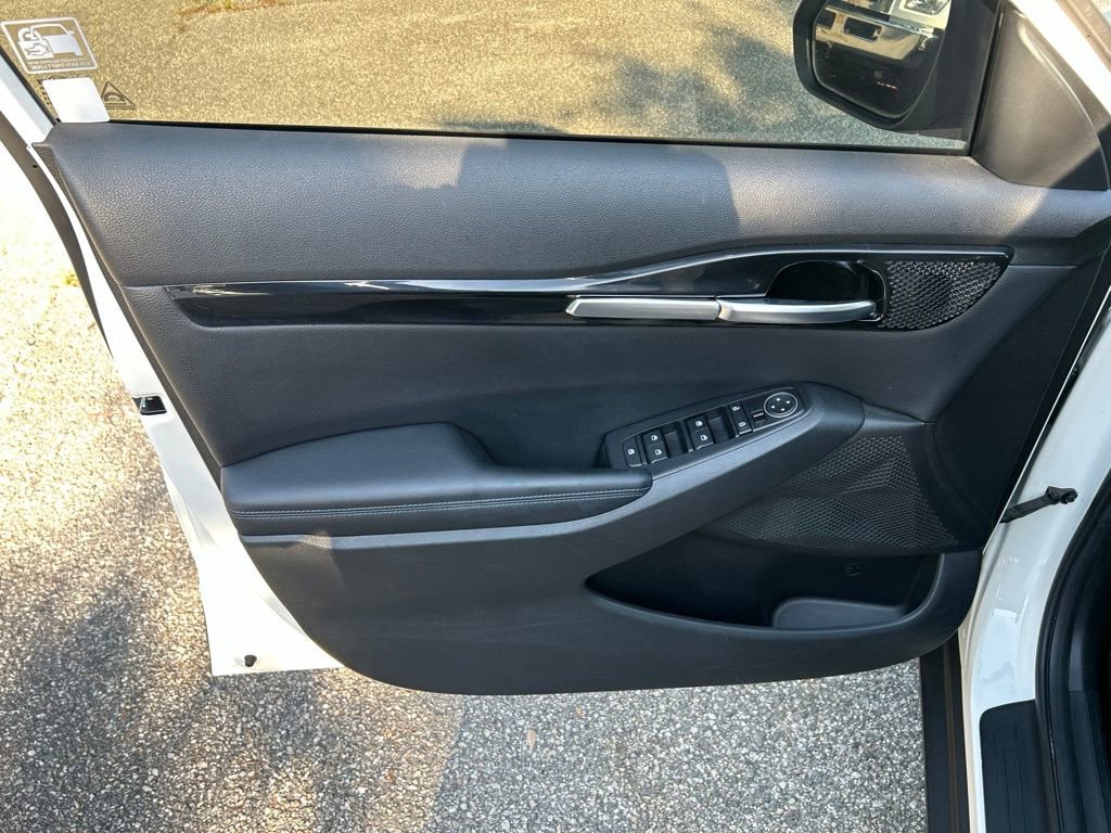 Used 2021 Kia Seltos S AWD/4WD image 16