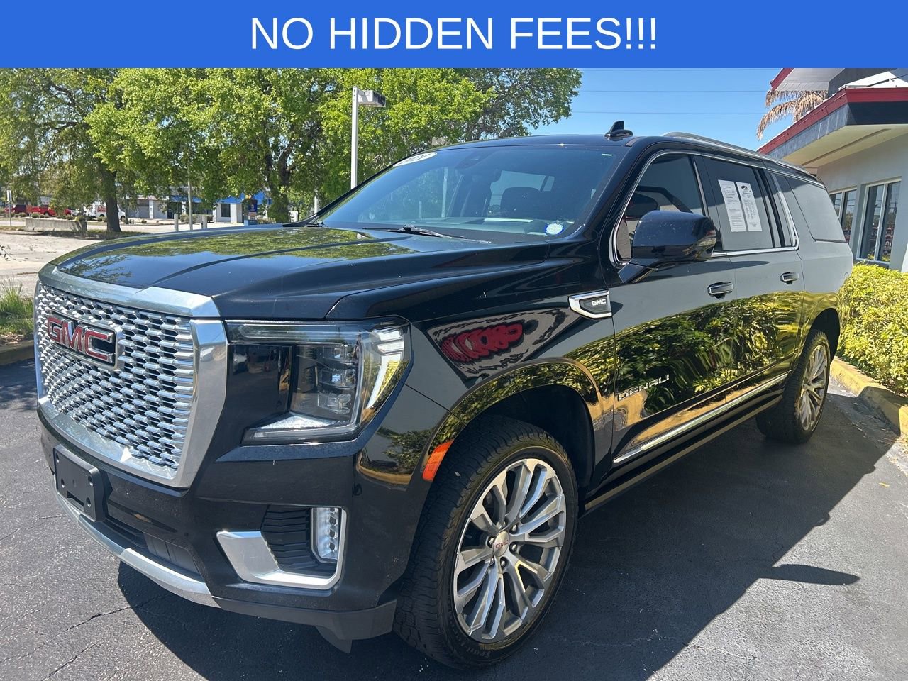 Used 2021 GMC Yukon XL Denali w/ Denali Ultimate Package image 4