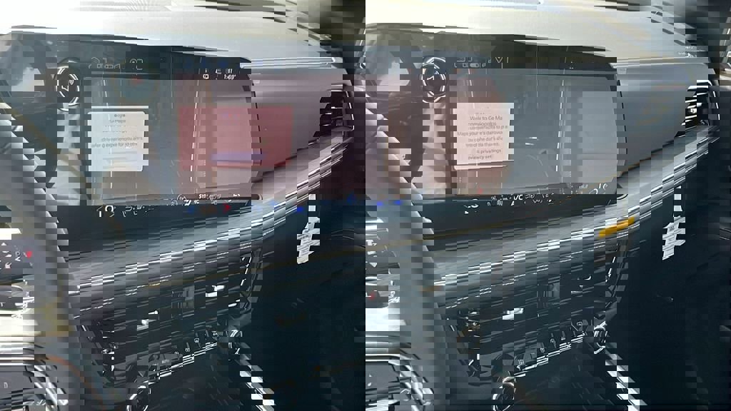 New 2026 Chevrolet Suburban Premier w/ Sun And Tow Package image 25