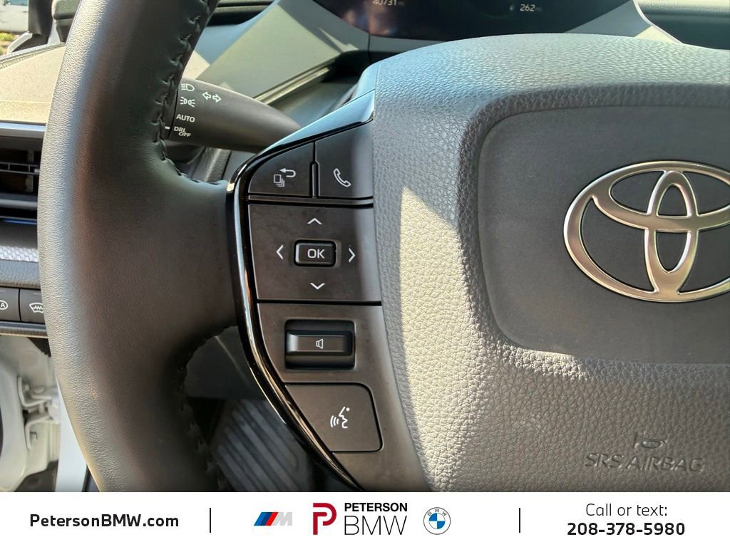Used 2024 Toyota Prius XLE AWD/4WD image 28