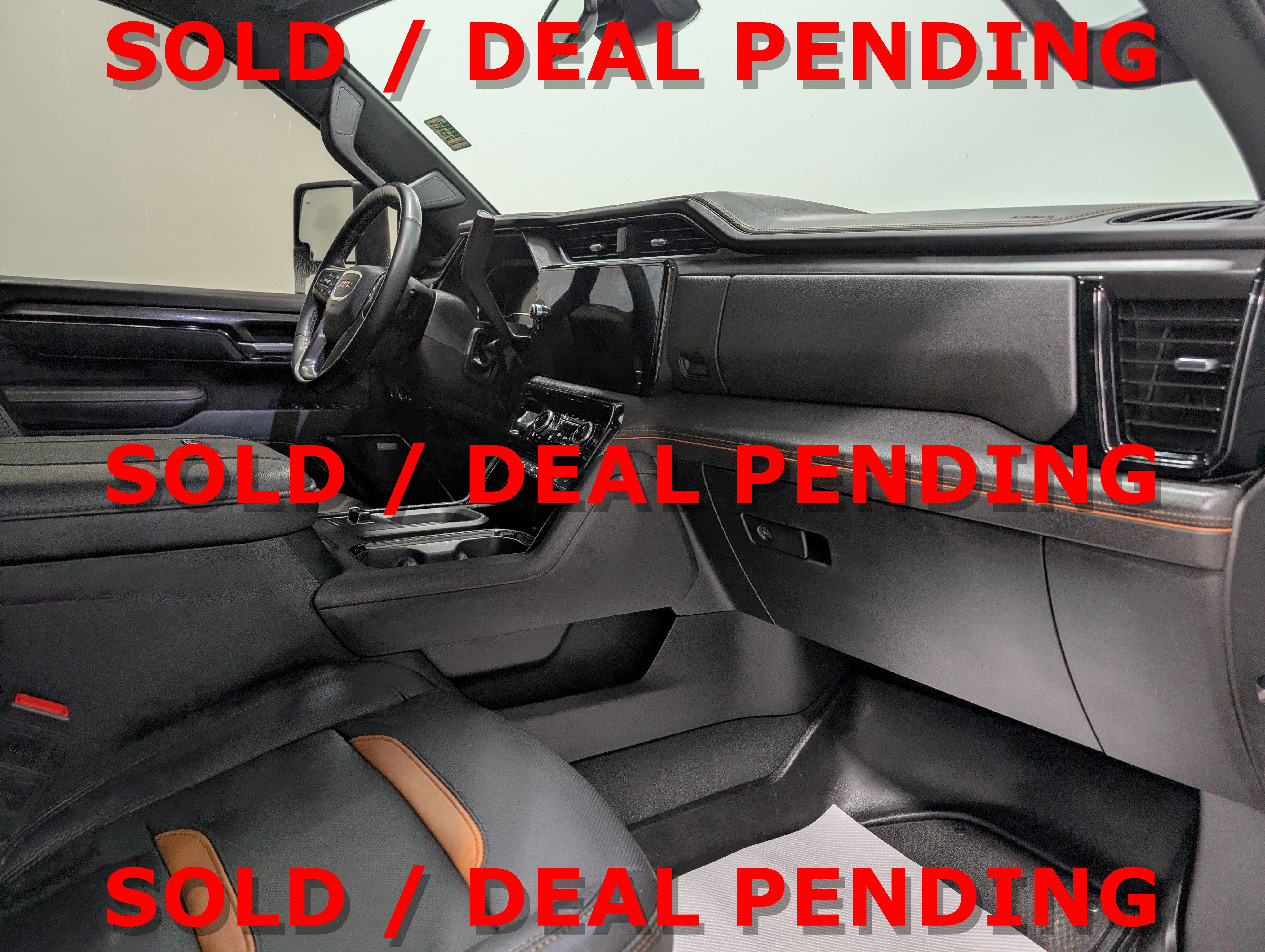 Used 2025 GMC Sierra 3500 AT4 image 20