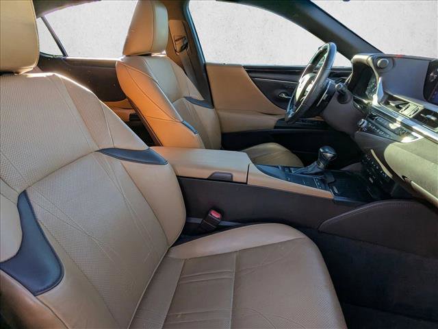 Used 2021 Lexus ES 350 w/ Luxury Package image 21