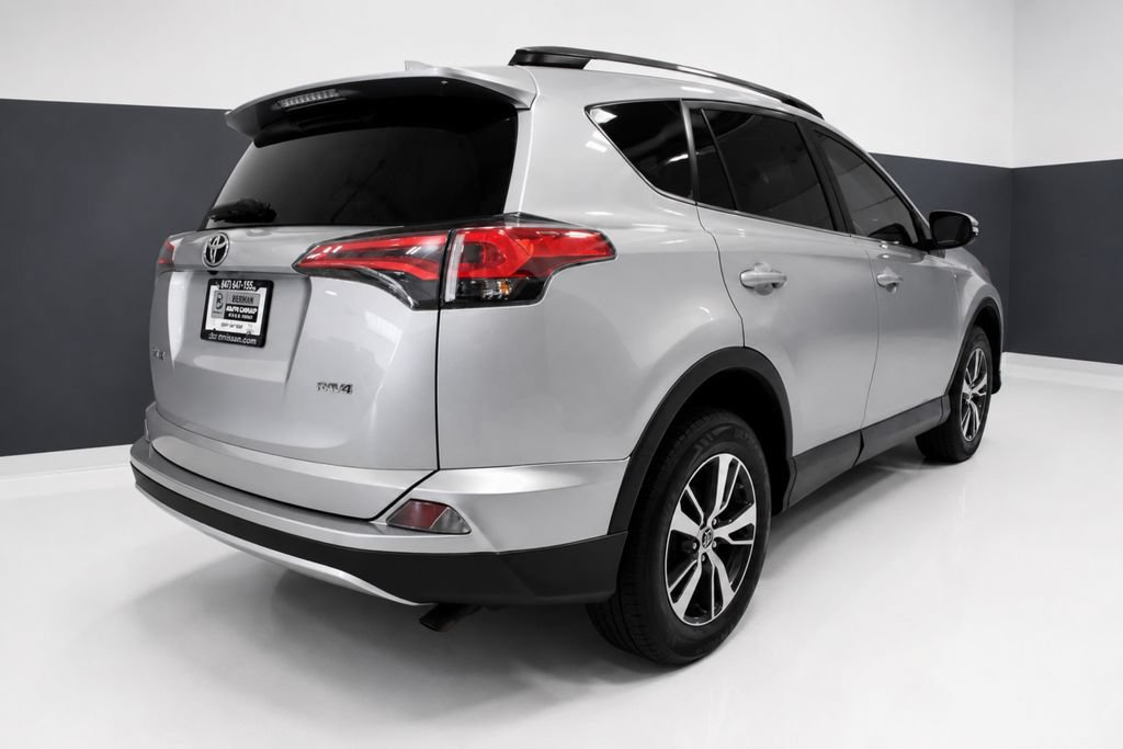 Used 2018 Toyota RAV4 XLE w/ Plus Extra Value Package FWD image 8