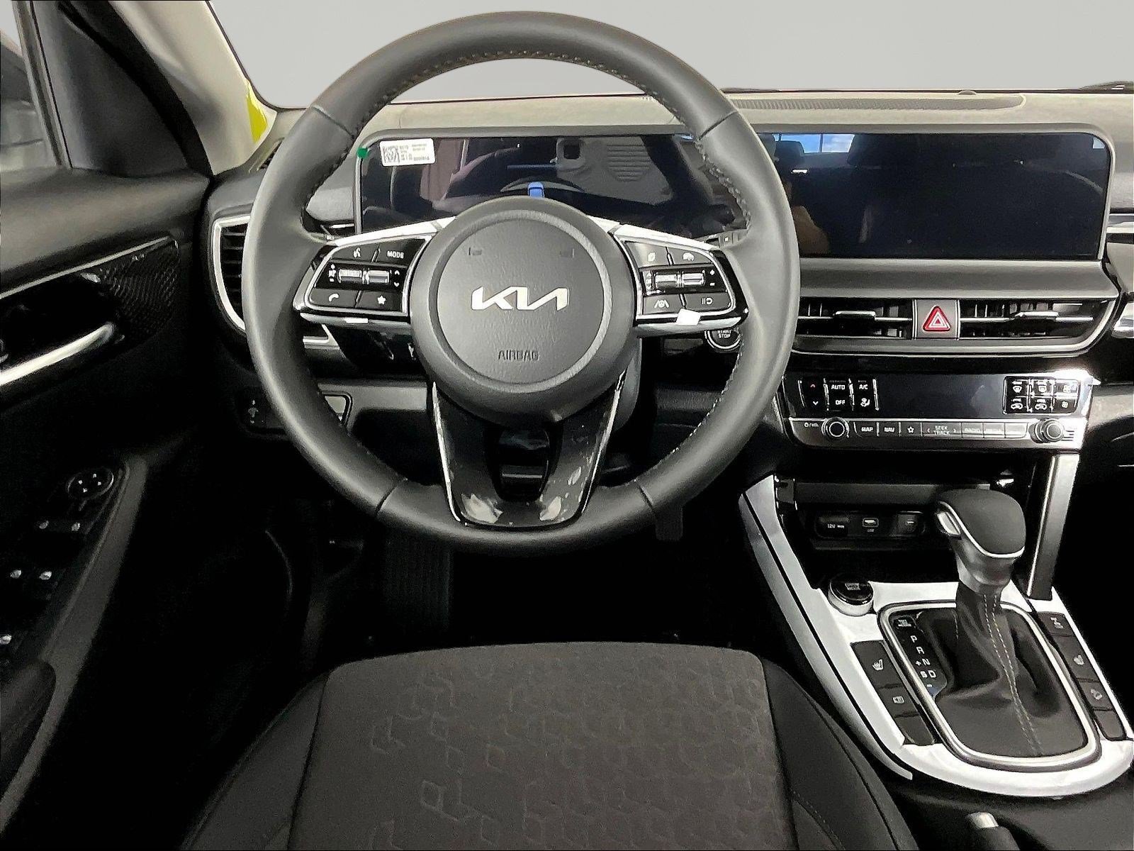 New 2026 Kia Seltos S AWD/4WD image 9