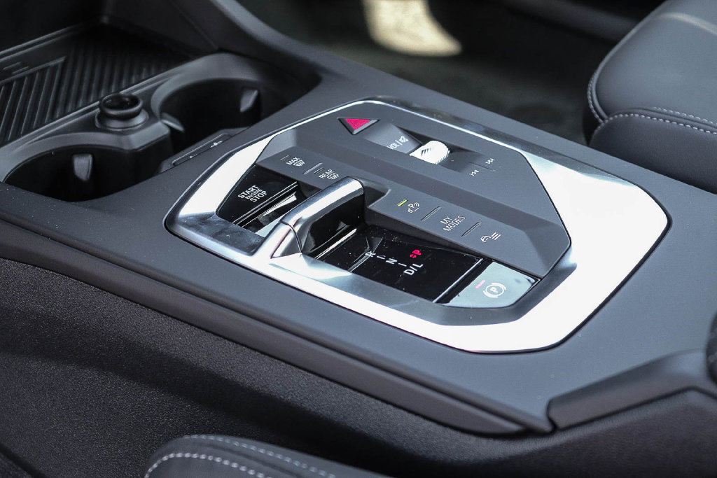 New 2026 BMW 228i w/ Technology Package FWD image 19